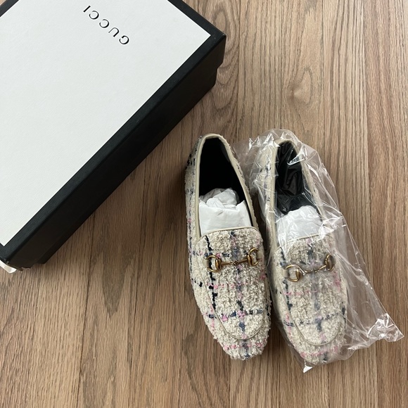 NIB Limited Edition Gucci Tweed Loafers Size 37 - Picture 3 of 4